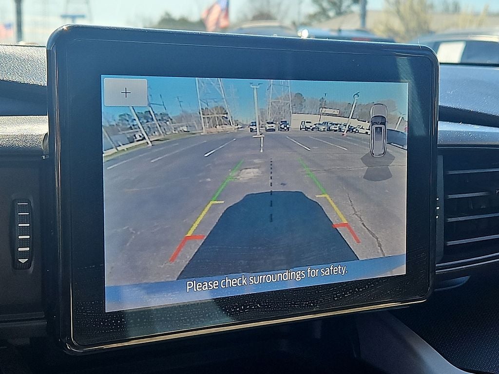 2022 Ford Explorer Base