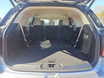 2022 Ford Explorer Base