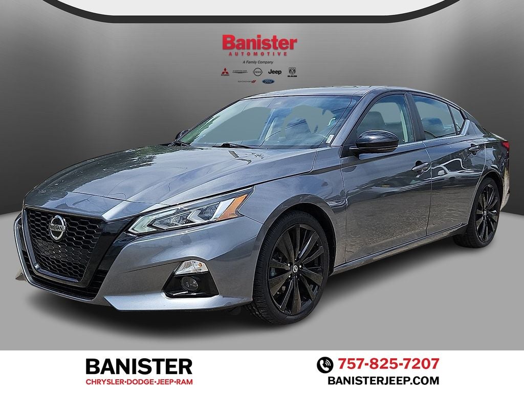 2022 Nissan Altima SR FWD