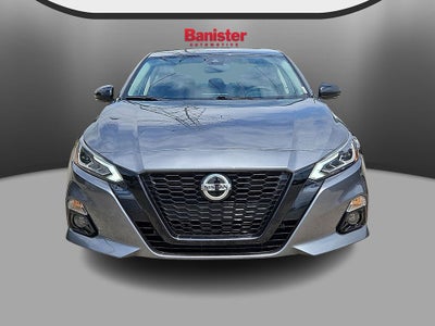 2022 Nissan Altima SR FWD