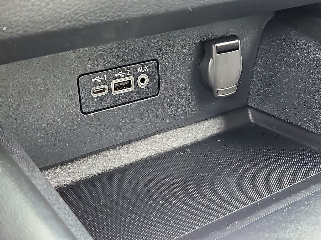 2022 Nissan Altima SR FWD