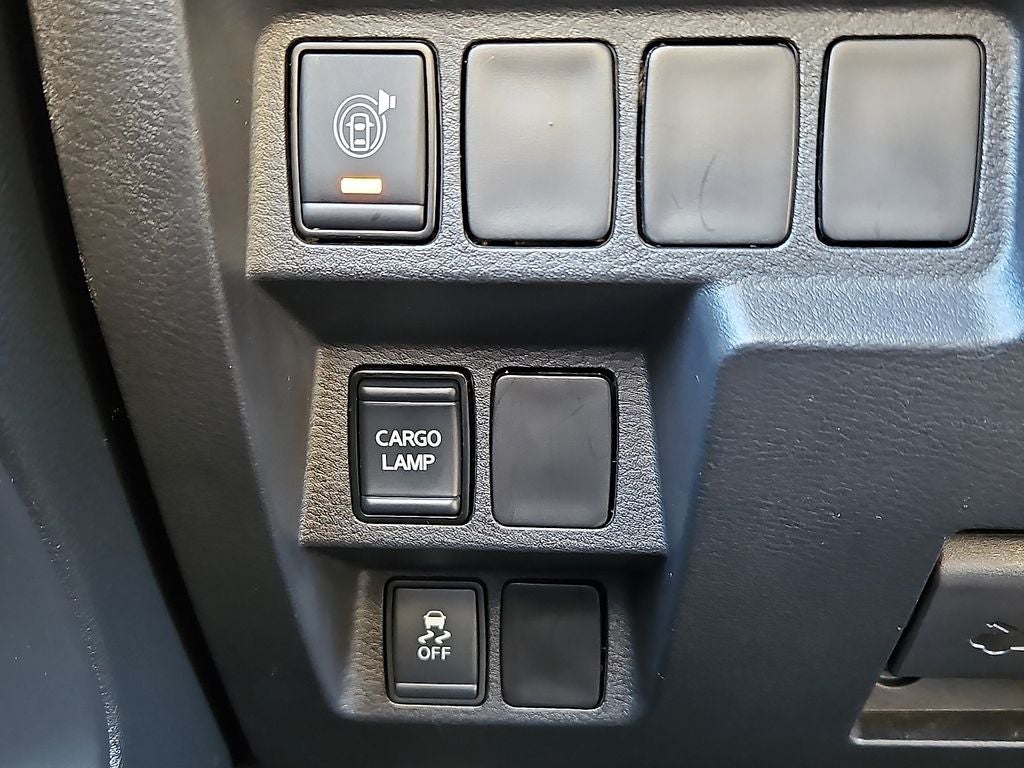 2022 Nissan Frontier Crew Cab S 4x2