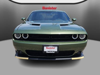 2022 Dodge Challenger SXT