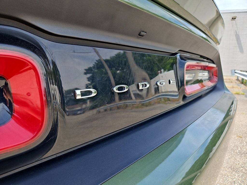 2022 Dodge Challenger SXT