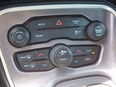 2021 Dodge Challenger SXT
