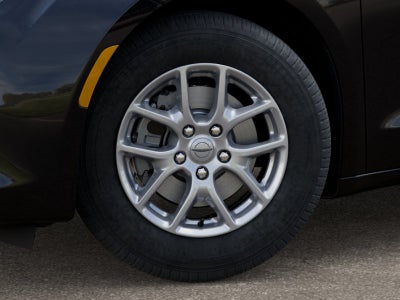 2025 Chrysler Voyager LX