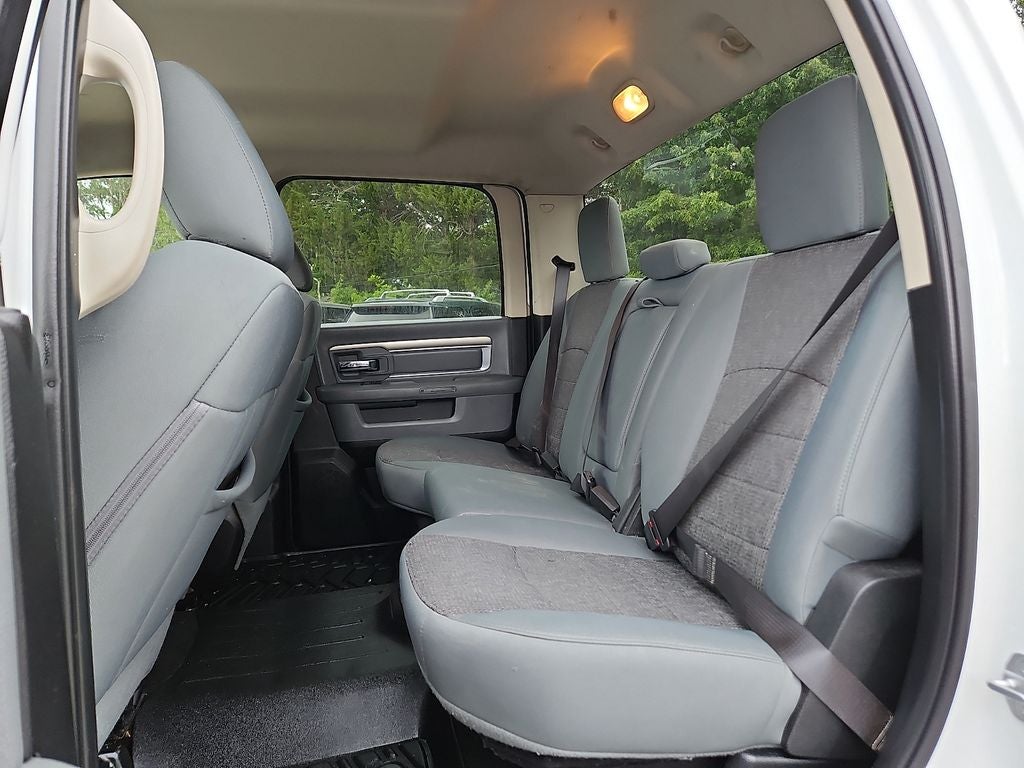 2017 RAM 1500 Big Horn Crew Cab 4x2 5'7' Box