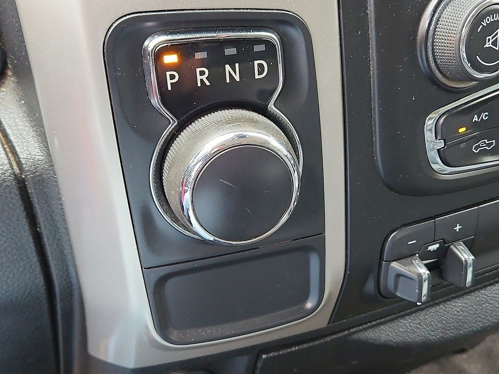 2017 RAM 1500 Big Horn Crew Cab 4x2 5'7' Box