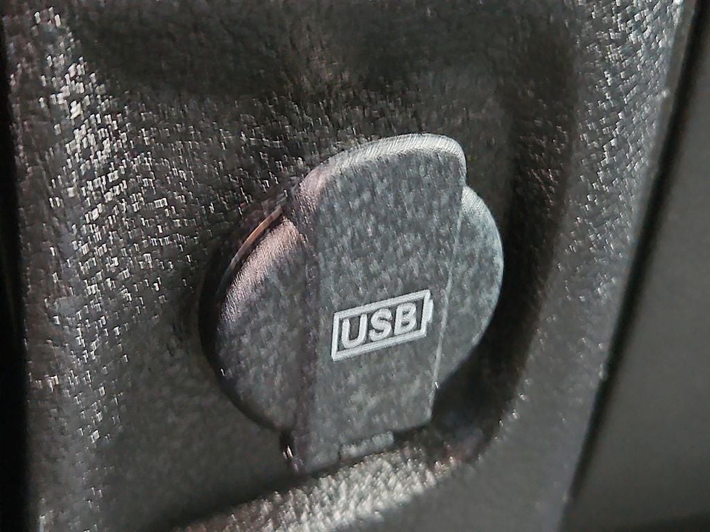 2017 RAM 1500 Big Horn Crew Cab 4x2 5'7' Box