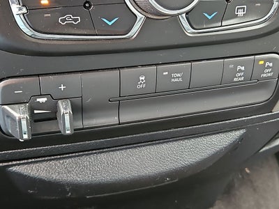 2017 RAM 1500 Big Horn Crew Cab 4x2 5'7' Box