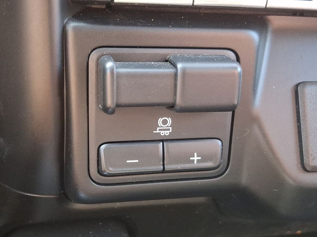 2021 Chevrolet Silverado 1500 4WD Crew Cab Short Bed RST