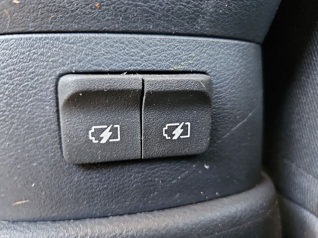 2020 Nissan Versa SR Xtronic CVT