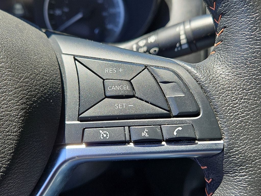 2020 Nissan Versa SR Xtronic CVT