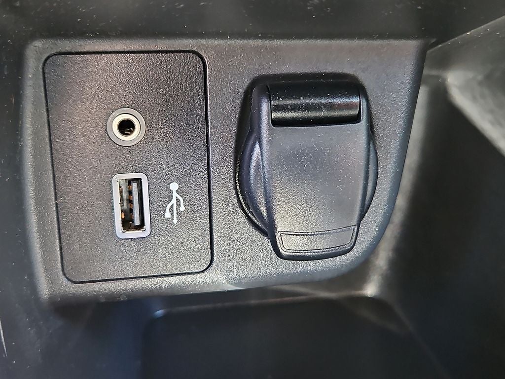 2020 Nissan Versa SR Xtronic CVT