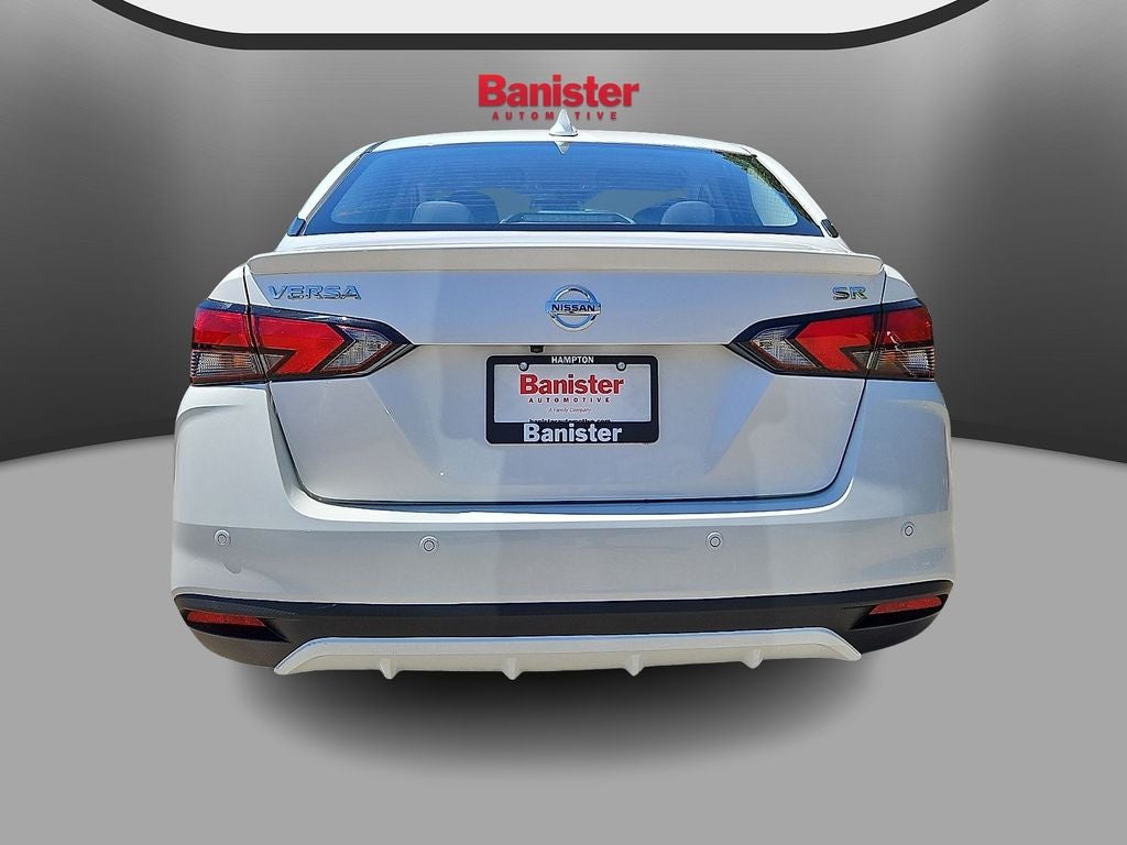 2020 Nissan Versa SR Xtronic CVT