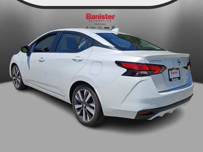 2020 Nissan Versa SR Xtronic CVT