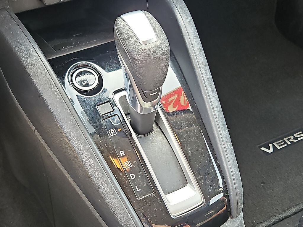 2023 Nissan Versa 1.6 SR Xtronic CVT