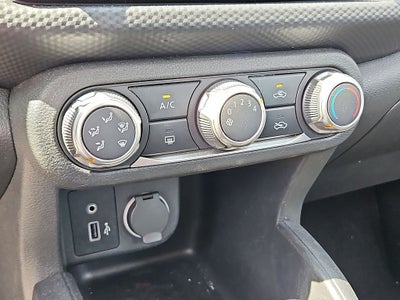 2024 Nissan Kicks S Xtronic CVT