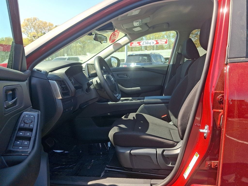 2025 Nissan Rogue S FWD