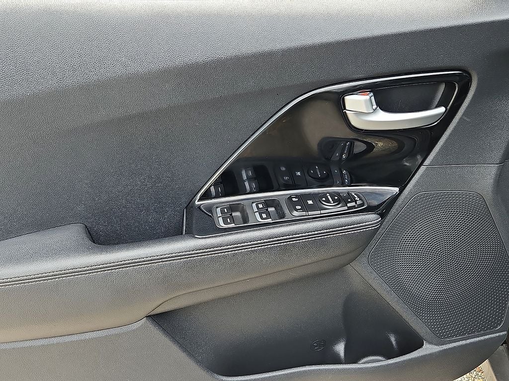 2022 Kia Niro EV S