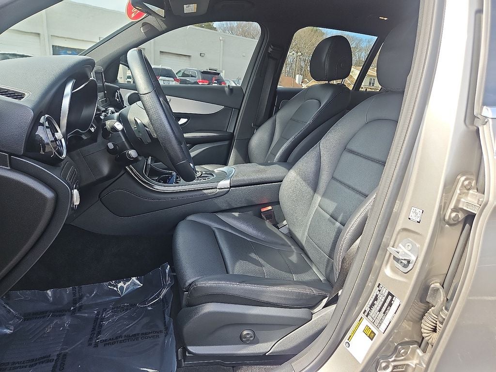 2019 Mercedes-Benz GLC 300 300