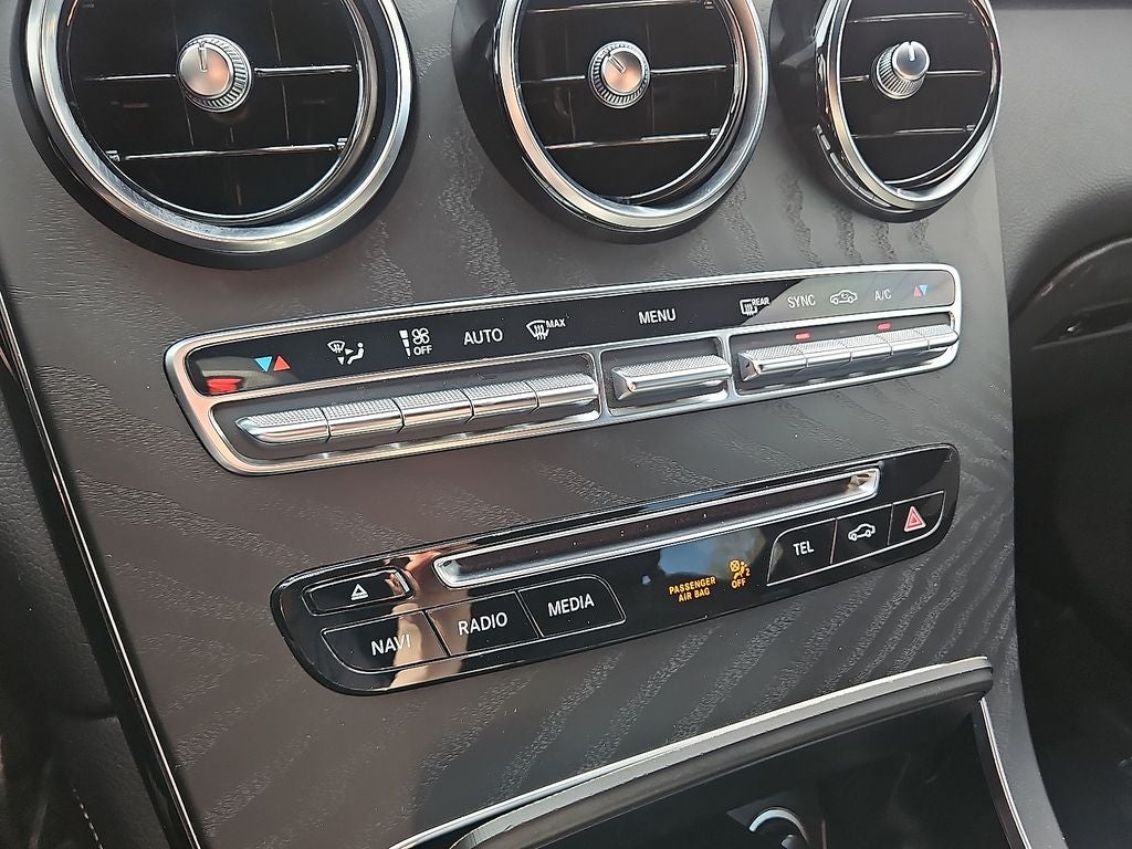 2019 Mercedes-Benz GLC 300 300