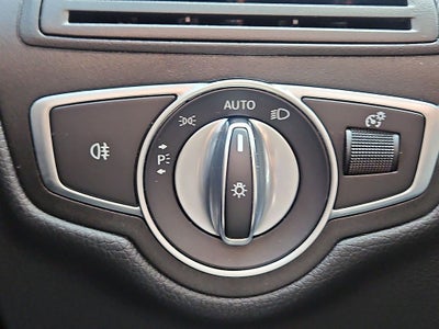 2019 Mercedes-Benz GLC 300 300