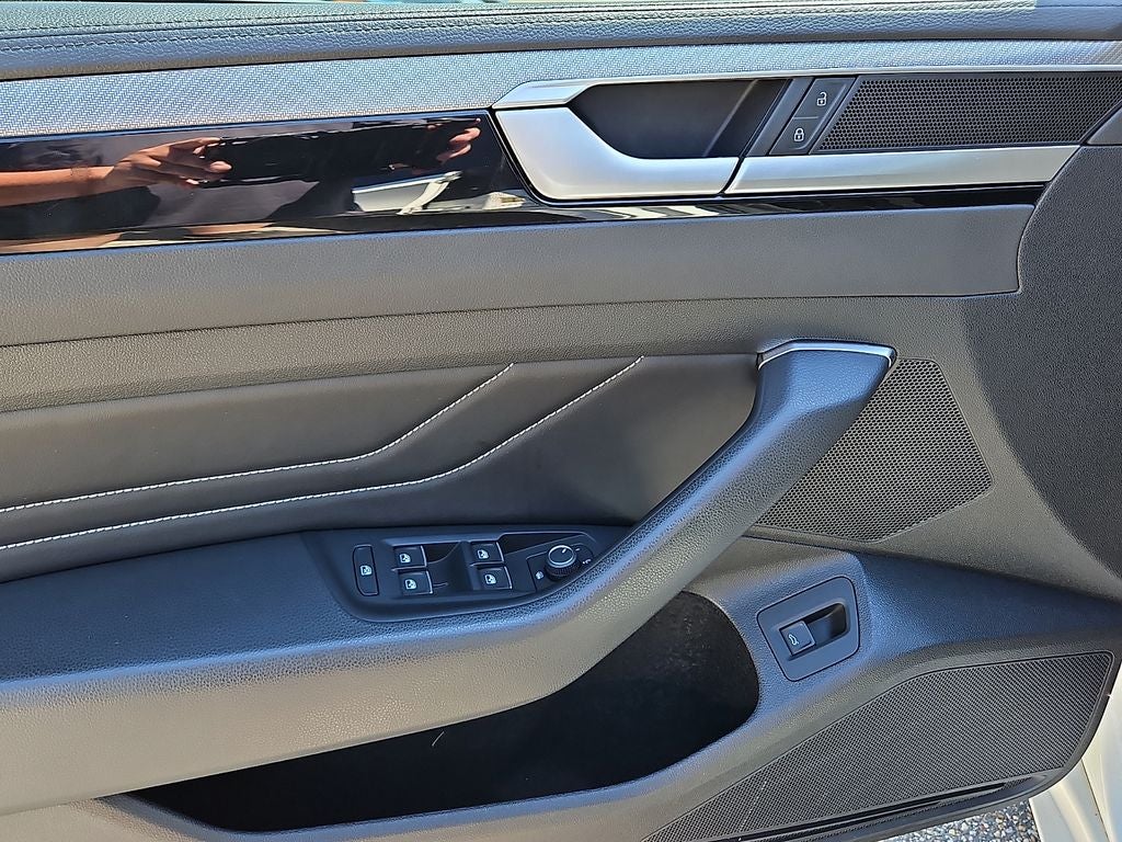 2023 Volkswagen Arteon 2.0T SE R-Line