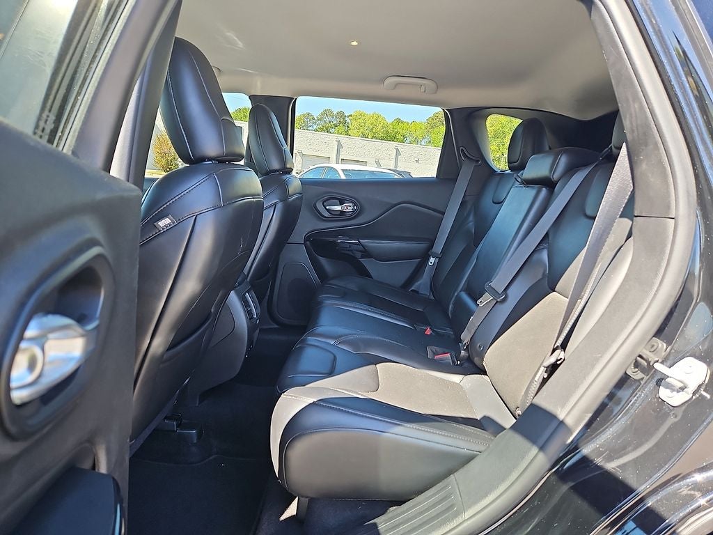 2019 Jeep Cherokee Altitude