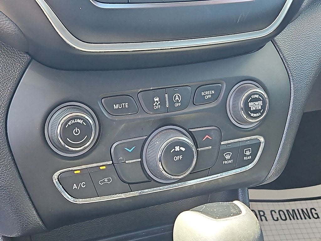 2019 Jeep Cherokee Altitude