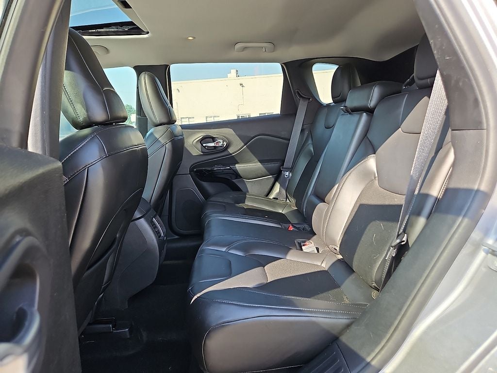 2020 Jeep Cherokee Altitude