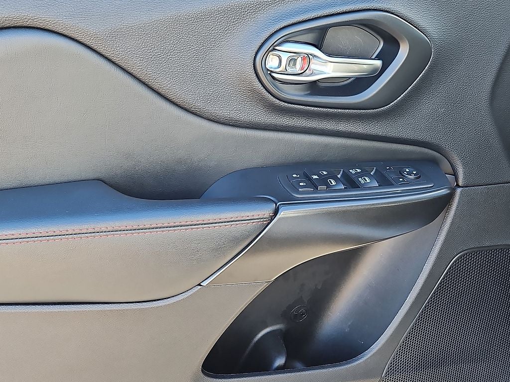 2021 Jeep Cherokee Trailhawk