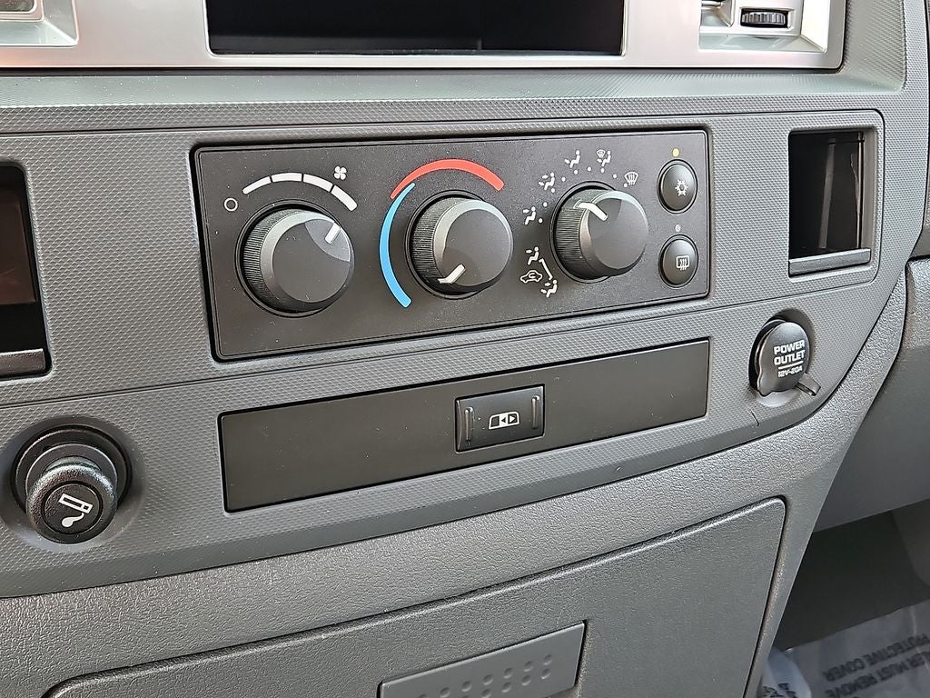 2008 Dodge Ram Pickup SLT