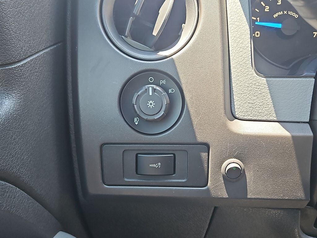 2014 Ford F-150 STX