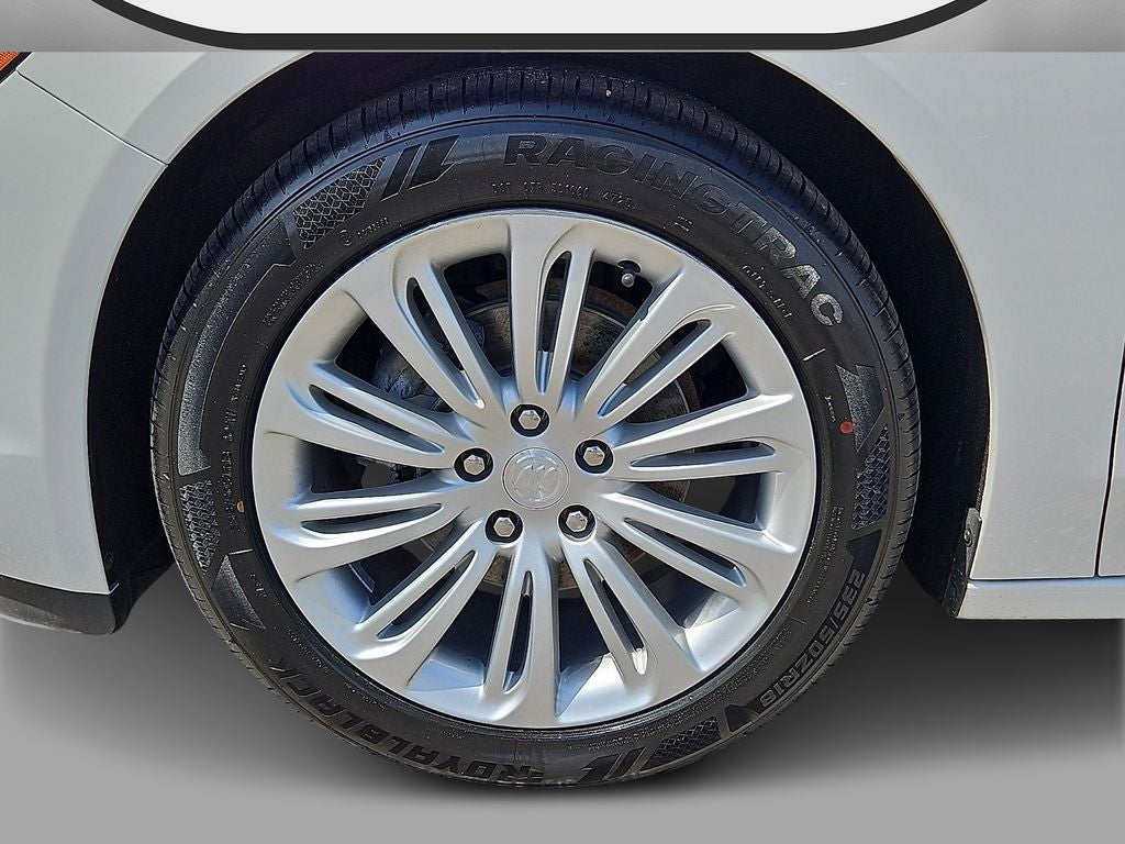 2018 Buick LaCrosse Essence