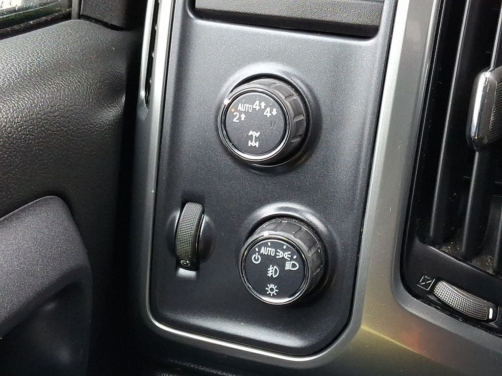 2017 Chevrolet Silverado LT