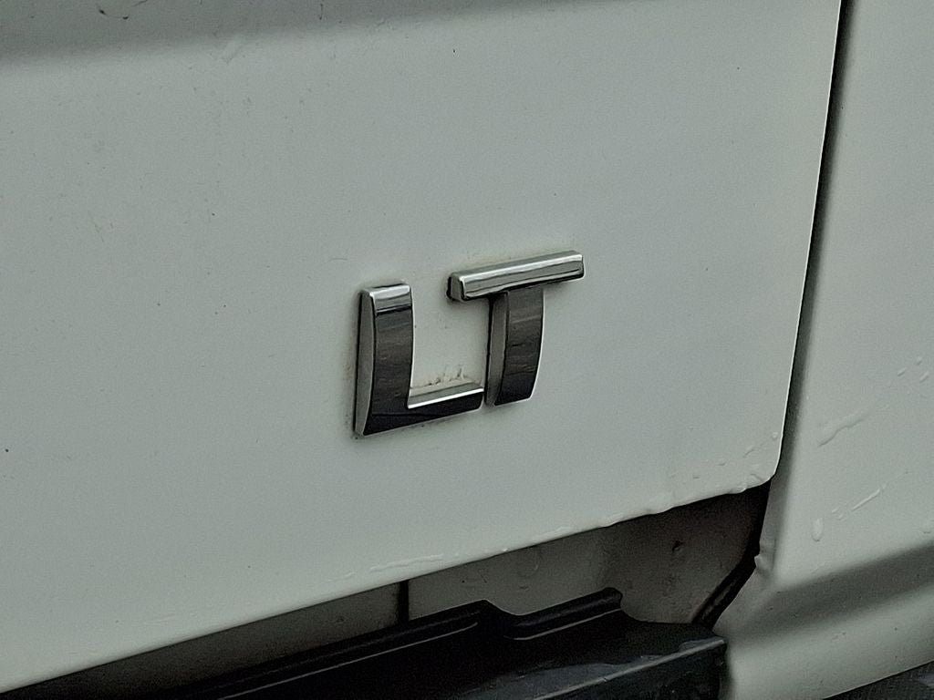 2017 Chevrolet Silverado LT