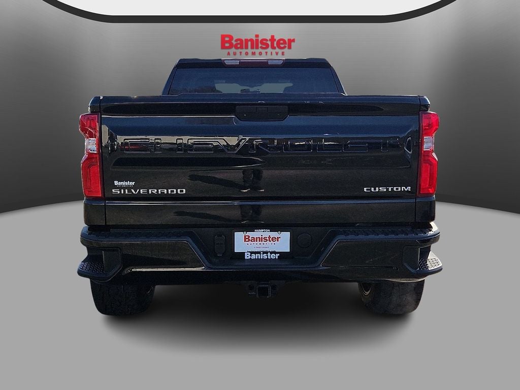 2020 Chevrolet Silverado Custom