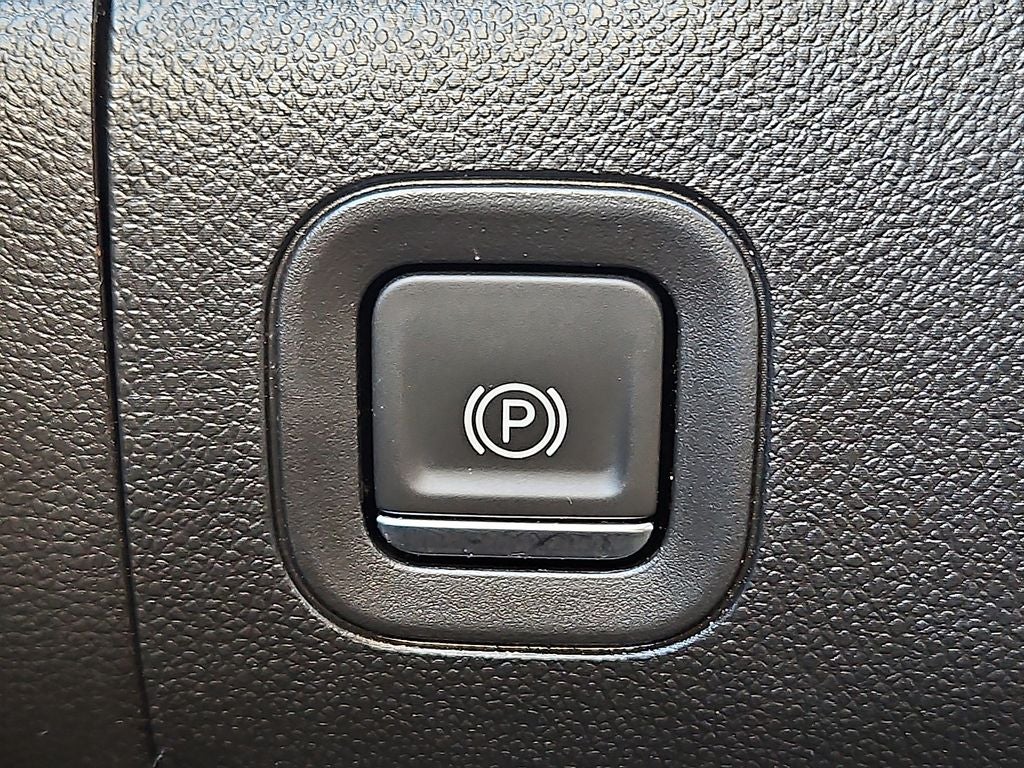 2021 Chevrolet Silverado LT