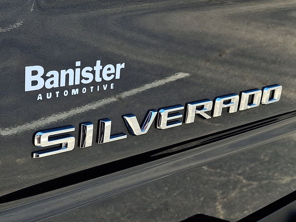 2021 Chevrolet Silverado RST