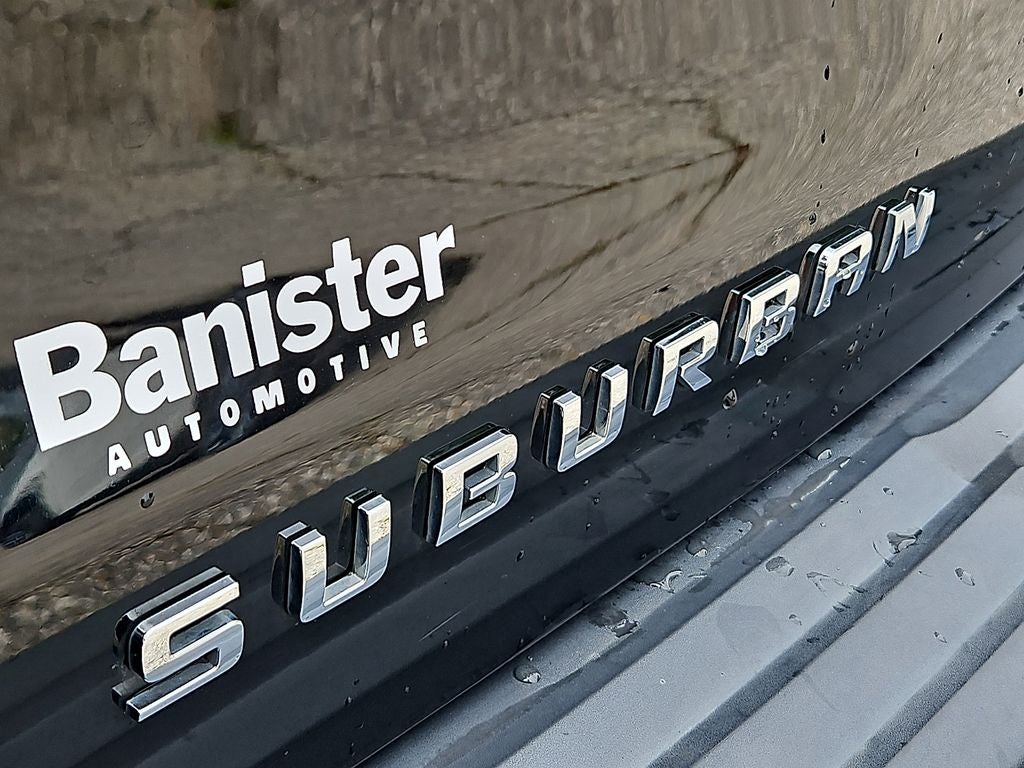2016 Chevrolet Suburban LS - Photo 29