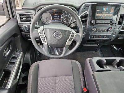 2022 Nissan Titan SV