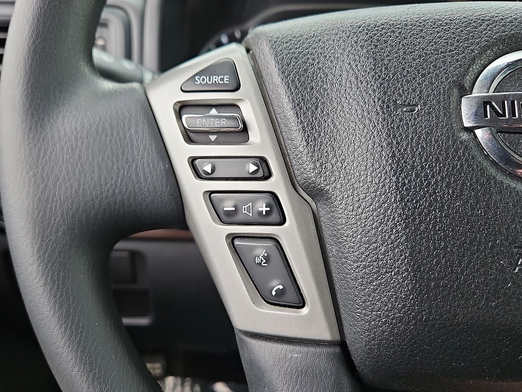 2022 Nissan Titan SV