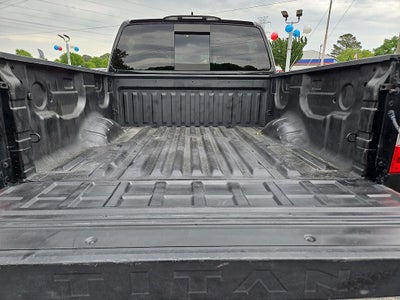 2022 Nissan Titan SV