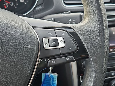 2018 Volkswagen Passat 2.0T S