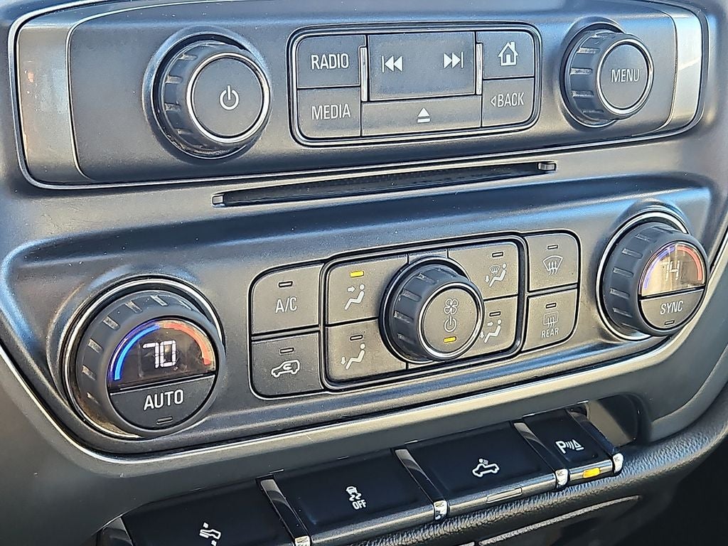 2017 Chevrolet Silverado LT