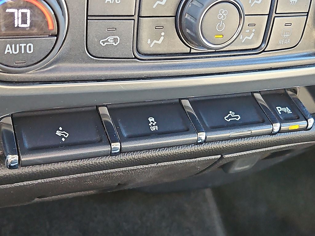 2017 Chevrolet Silverado LT