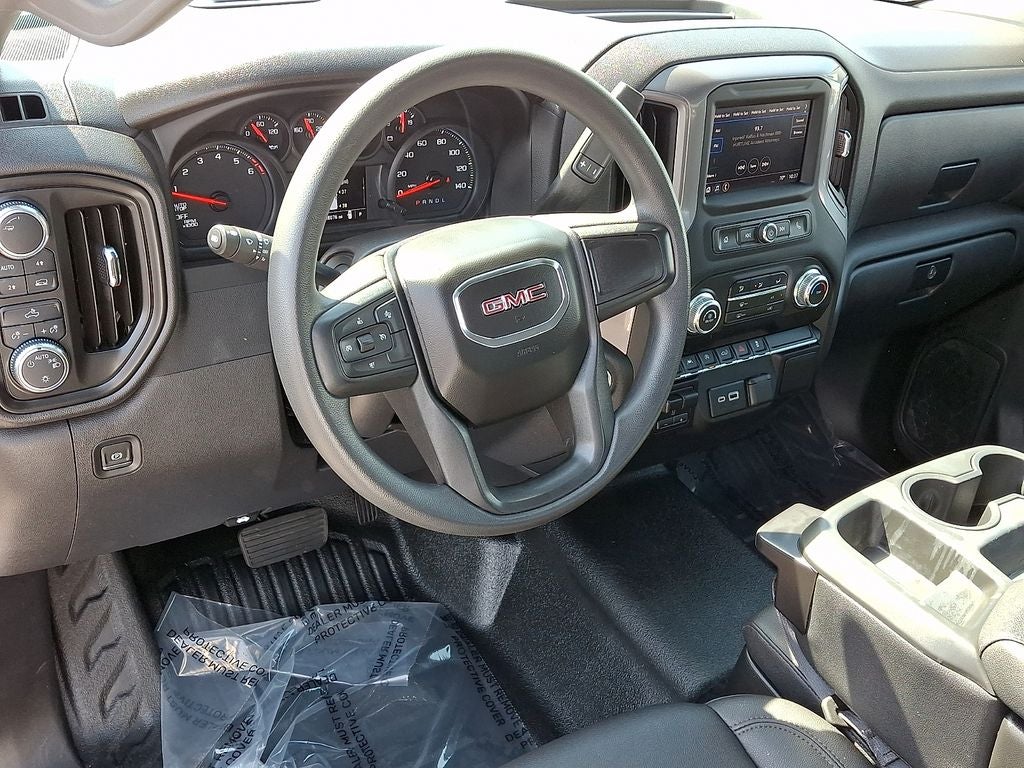 2023 GMC Sierra Pro
