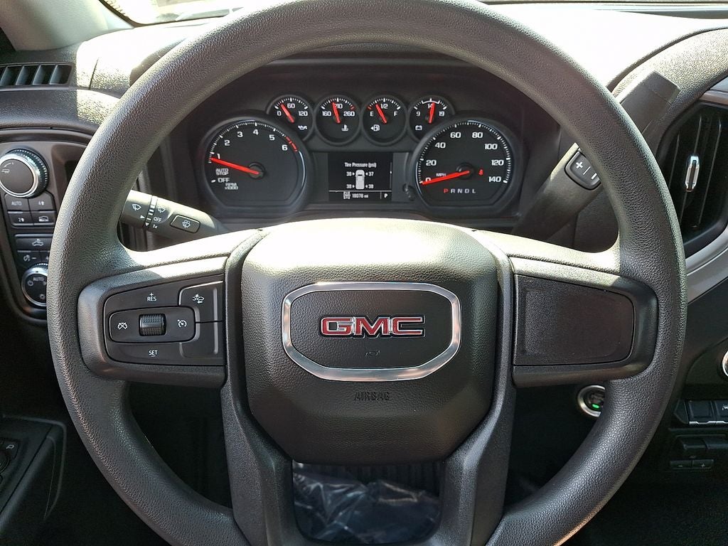 2023 GMC Sierra Pro