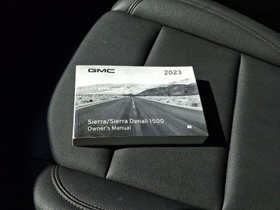 2023 GMC Sierra Pro